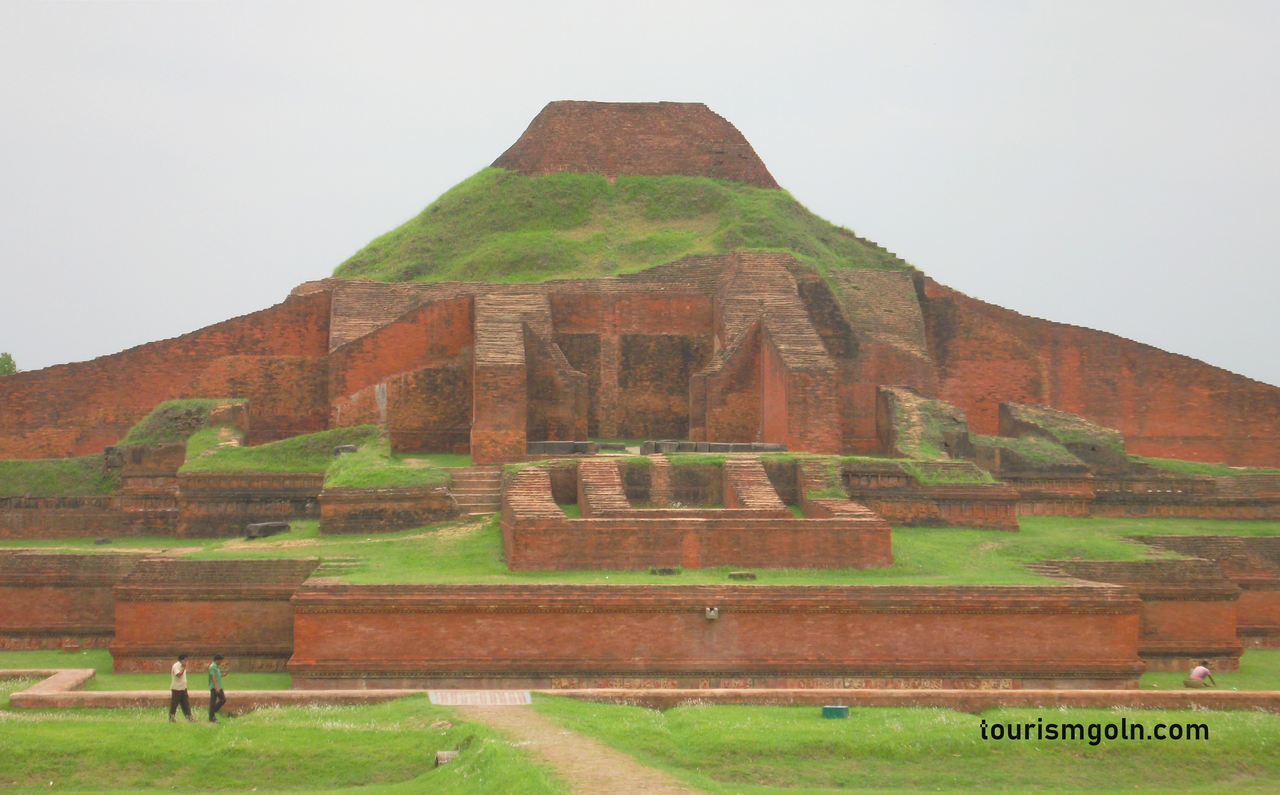 সোমপুর বৌদ্ধবিহার 2 সোমপুর বৌদ্ধবিহার