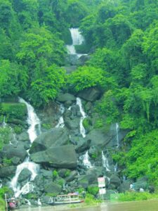 সংগ্রামপুঞ্জি জলপ্রপাত 5 সংগ্রামপুঞ্জি জলপ্রপাত