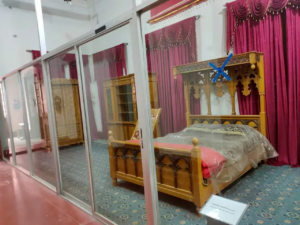 আহসান মঞ্জিল এর ভিতরের কক্ষ